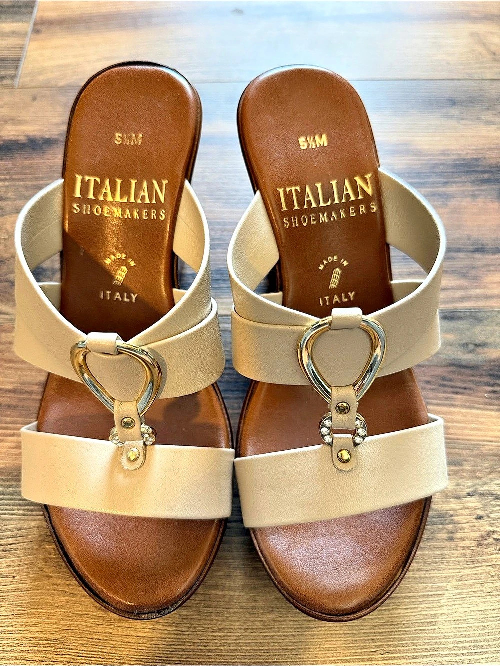 Italian Shoemakers Cream Heeled Sandals US 5 1/2 BRAND NEW